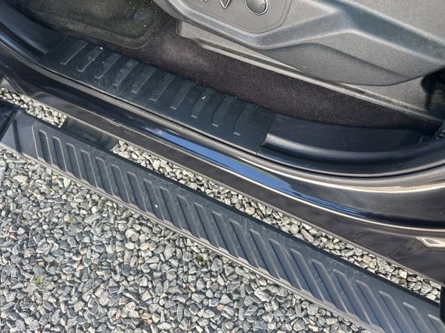 Used 2015 Ford F150 XLT w/ Equipment Group 302A Luxury image 11