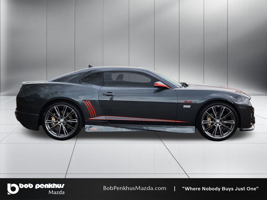 Used 2010 Chevrolet Camaro SS w/ RS Package image 23