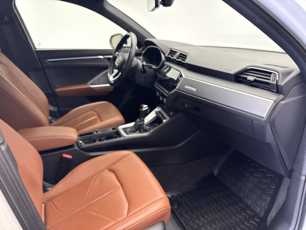 Certified 2024 Audi Q3 2.0T Premium Plus AWD/4WD image 28