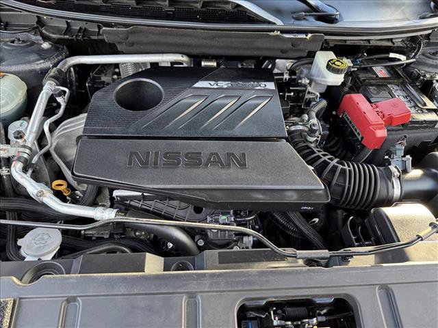 Used 2023 Nissan Rogue S image 20