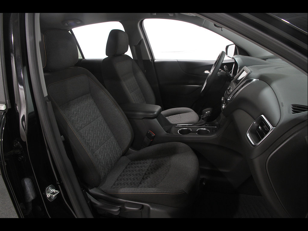 Certified 2024 Chevrolet Equinox LT FWD image 17