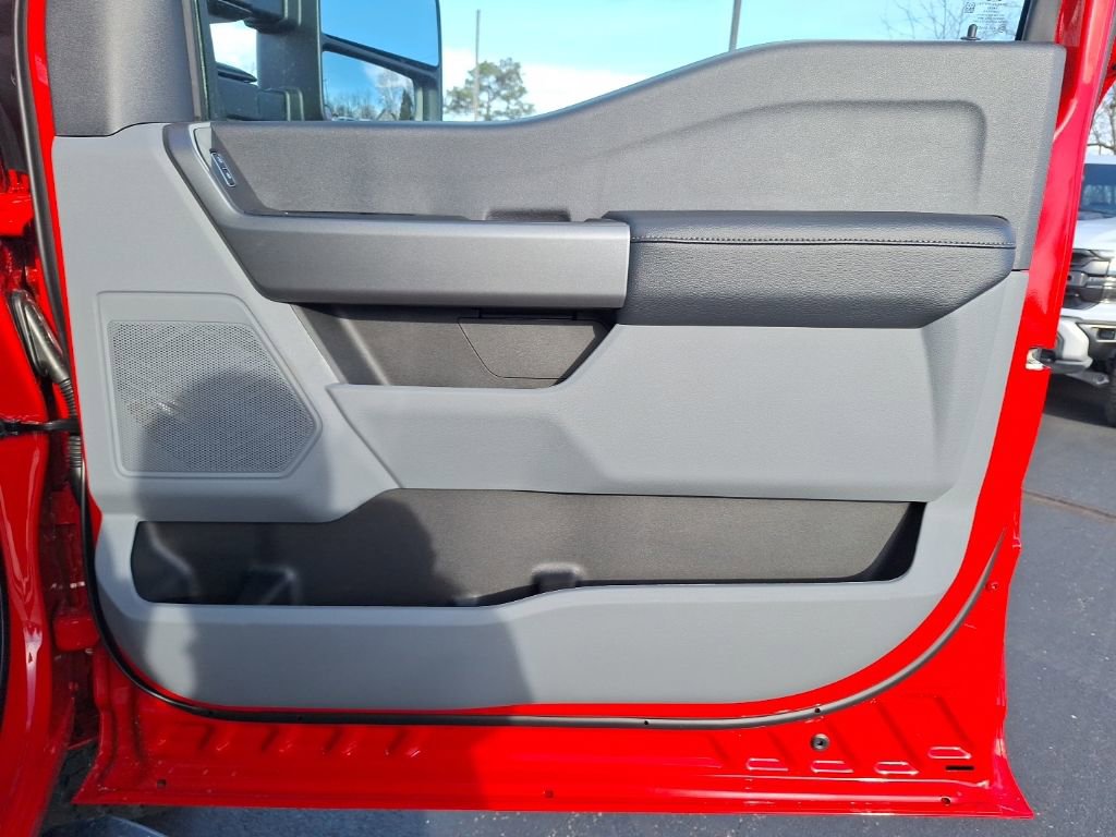 New 2026 Ford F350 XL w/ STX Appearance Package AWD/4WD image 15