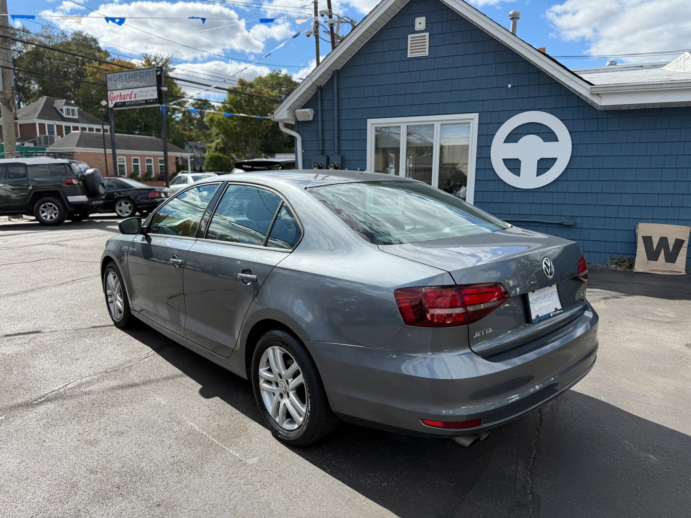 Used 2018 Volkswagen Jetta S image 11