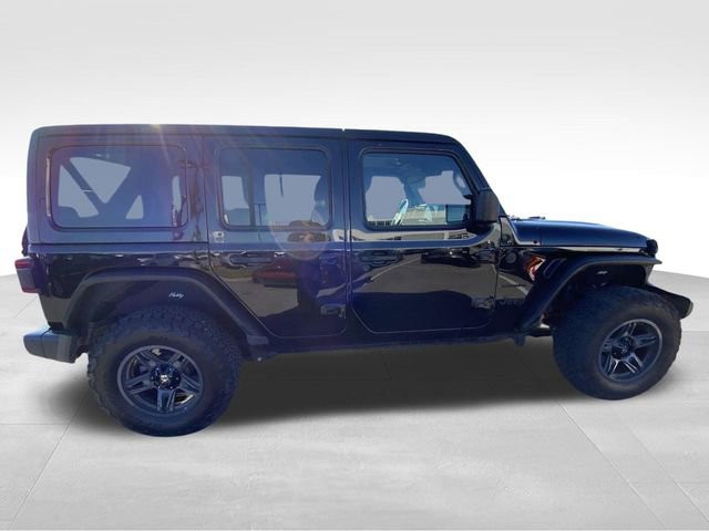 Used 2024 Jeep Wrangler Unlimited Sahara AWD/4WD image 13