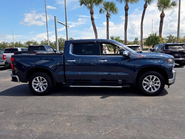 Used 2022 Chevrolet Silverado 1500 LTZ AWD/4WD image 9