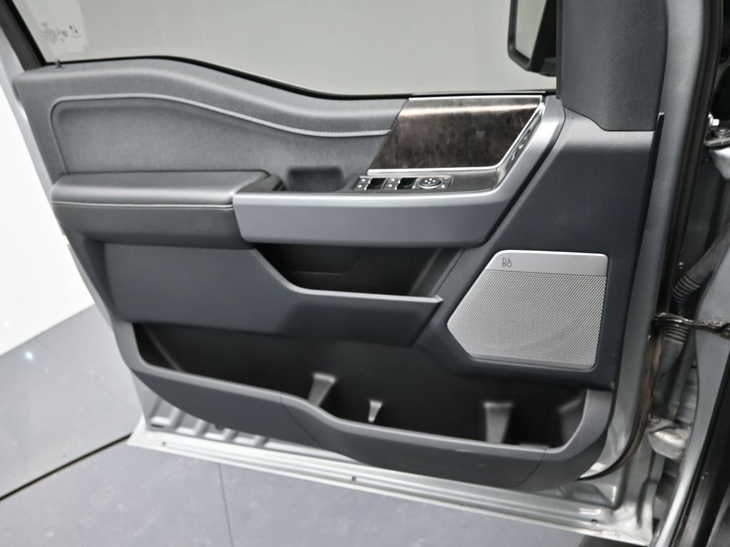 Used 2023 Ford F150 Lariat w/ Max Trailer Tow Package image 24