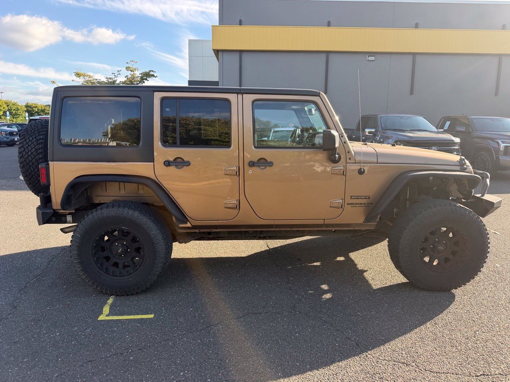 Used 2015 Jeep Wrangler Unlimited Sport w/ Quick Order Package 23S AWD/4WD image 5