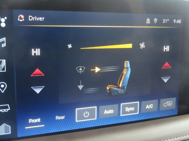 Used 2022 Chevrolet Tahoe LT w/ Luxury Package image 38