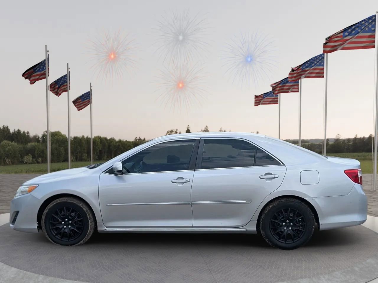 Used 2013 Toyota Camry LE image 4