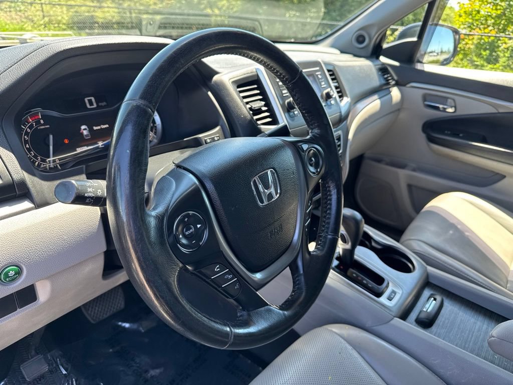 Used 2019 Honda Ridgeline RTL image 9