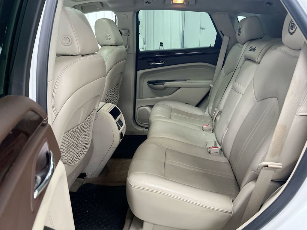 Used 2012 Cadillac SRX Luxury image 22