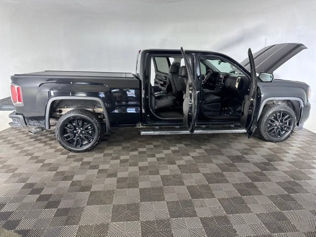 Used 2017 GMC Sierra 1500 Denali AWD/4WD image 16