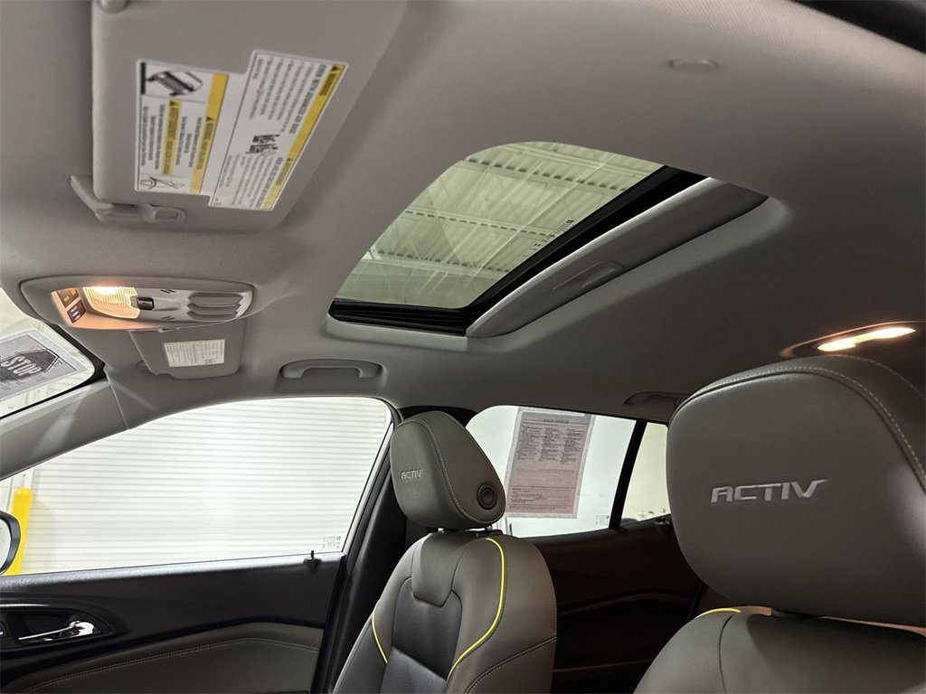 Certified 2026 Chevrolet Trax ACTIV w/ Sunroof Package image 19