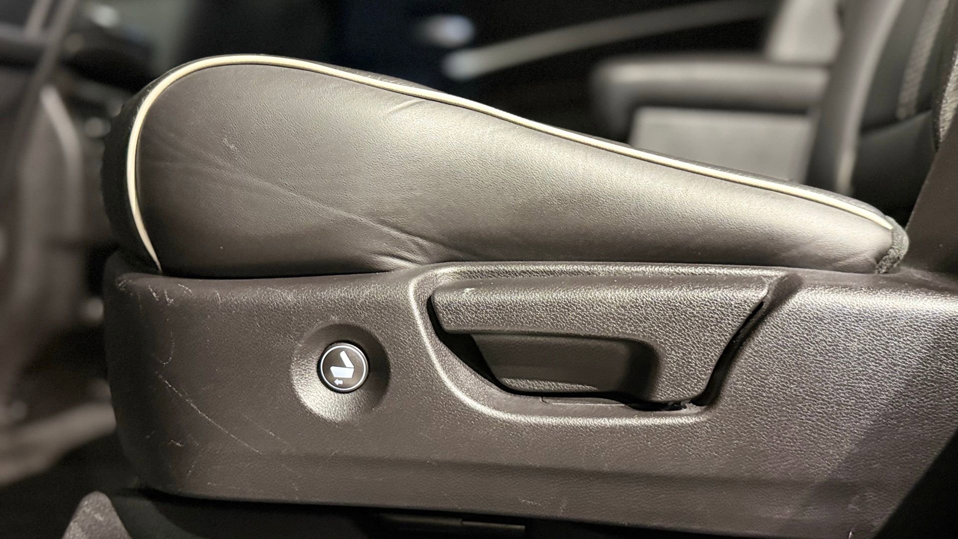 Used 2017 Acura MDX SH-AWD w/ Advance Package image 54