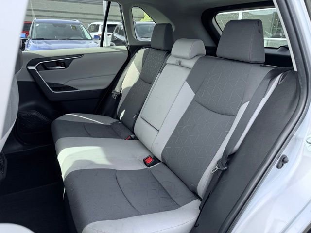 Used 2022 Toyota RAV4 XLE w/ Convenience Package AWD/4WD image 22