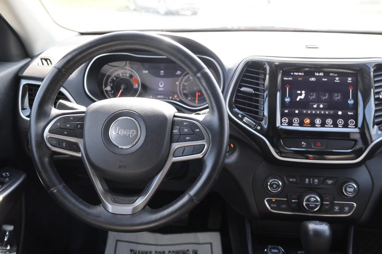 Used 2019 Jeep Cherokee Limited image 23