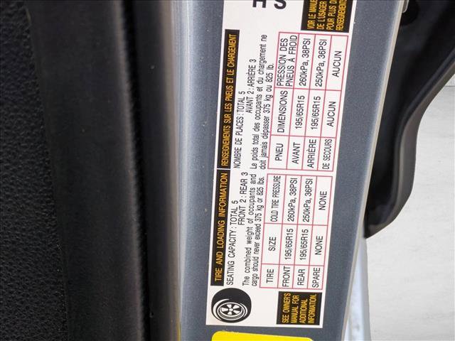 Used 2021 Toyota Corolla LE image 15