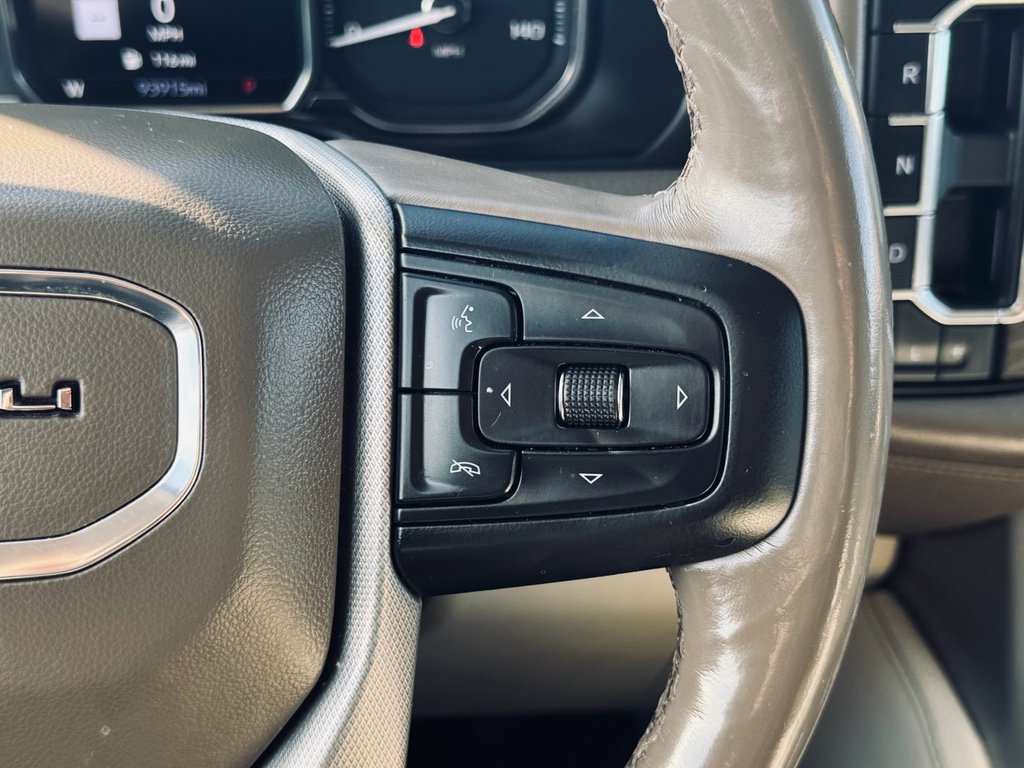 Used 2021 GMC Yukon Denali image 13