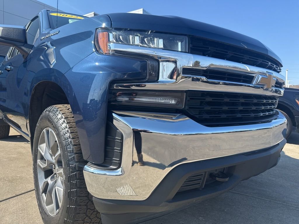 Used 2022 Chevrolet Silverado 1500 LT image 12