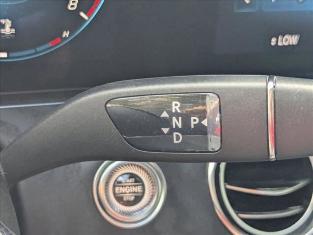 Used 2023 Mercedes-Benz E 350 Sedan image 4