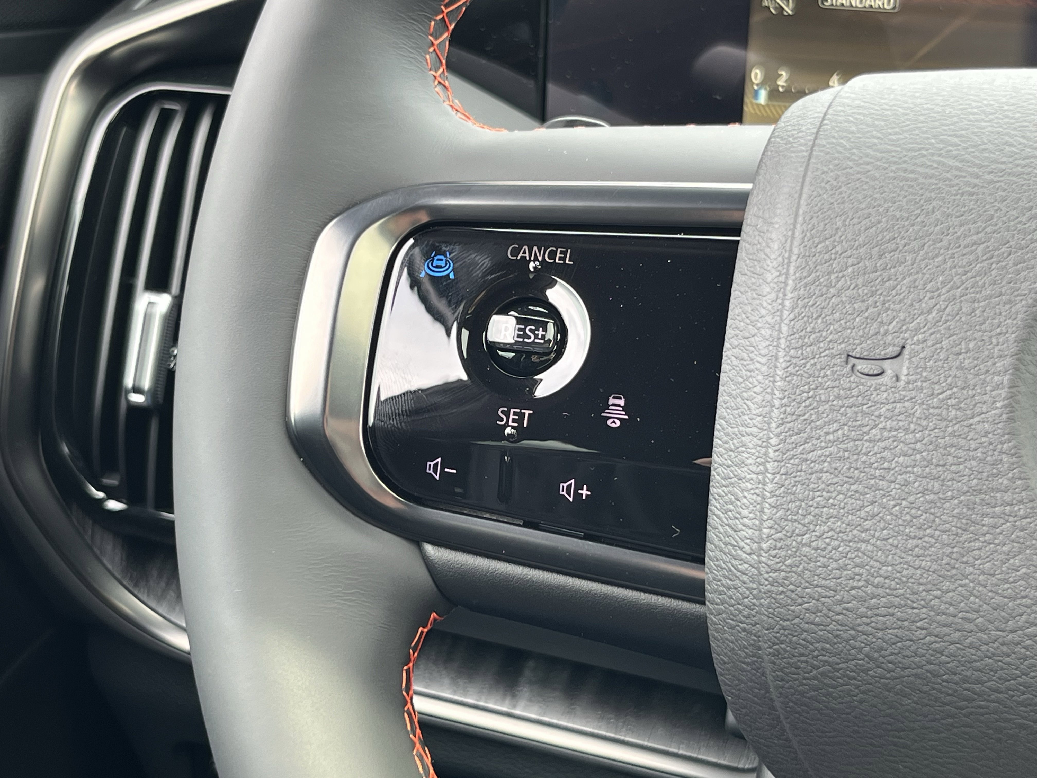 New 2026 Nissan Armada PRO-4X AWD/4WD image 25