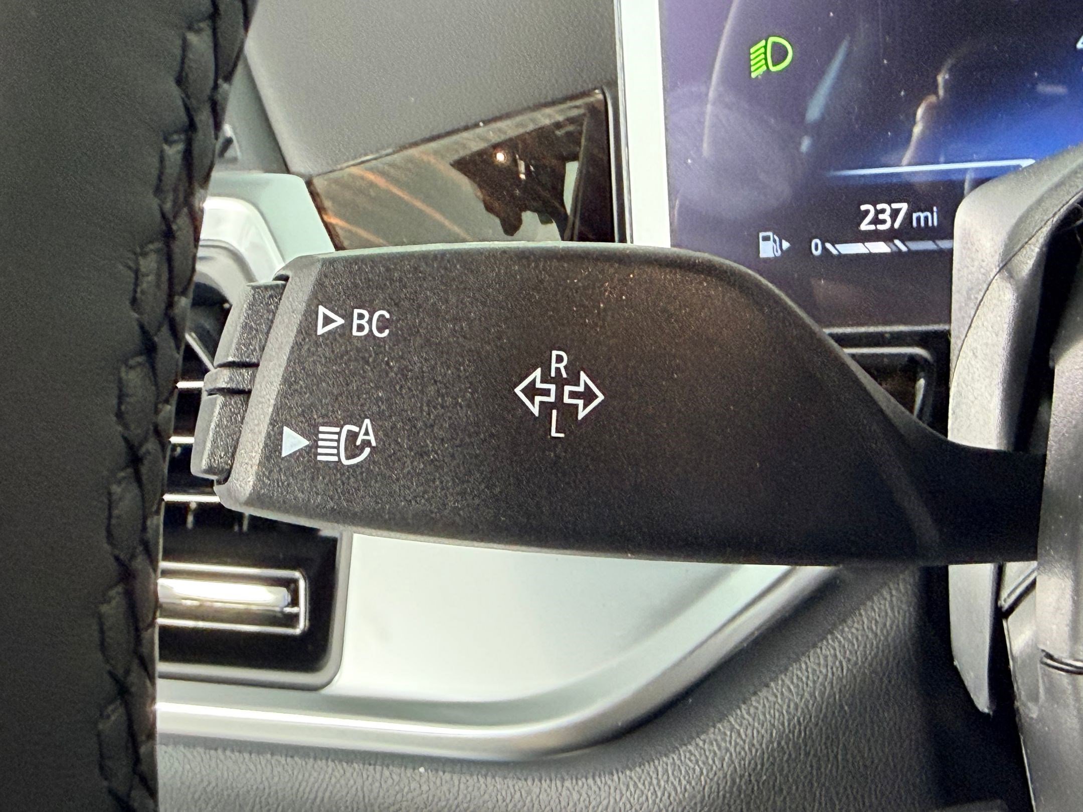 New 2026 BMW X5 sDrive40i RWD image 29