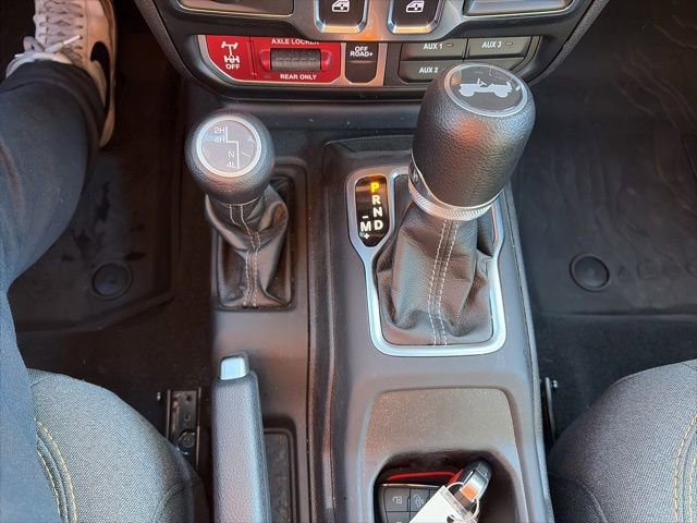 Used 2024 Jeep Wrangler Sport AWD/4WD image 22