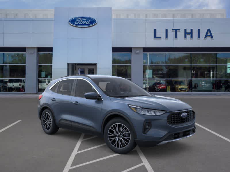 New 2026 Ford Escape SE w/ Class II Trailer Tow Package FWD image 7