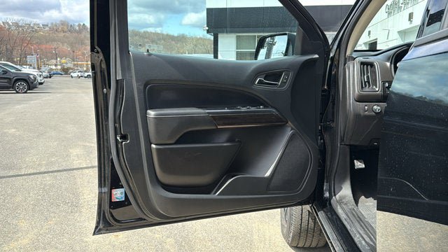 Used 2022 GMC Canyon Elevation w/ Elevation Premium Package AWD/4WD image 12