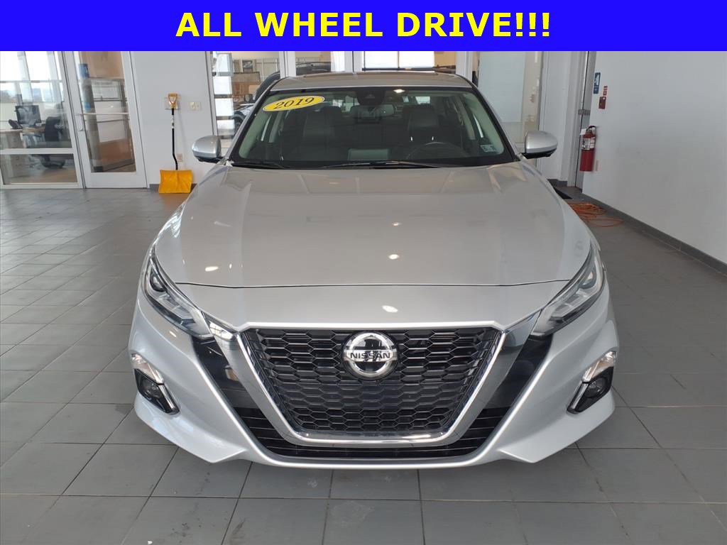 Used 2019 Nissan Altima 2.5 Platinum image 2