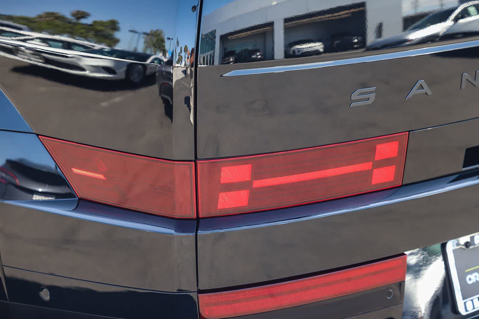 Used 2025 Hyundai Santa Fe Calligraphy FWD image 8
