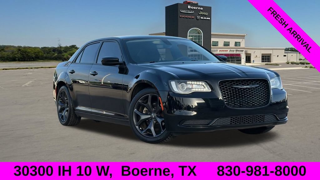 Used 2023 Chrysler 300 Touring w/ Sport Appearance Package RWD image 1