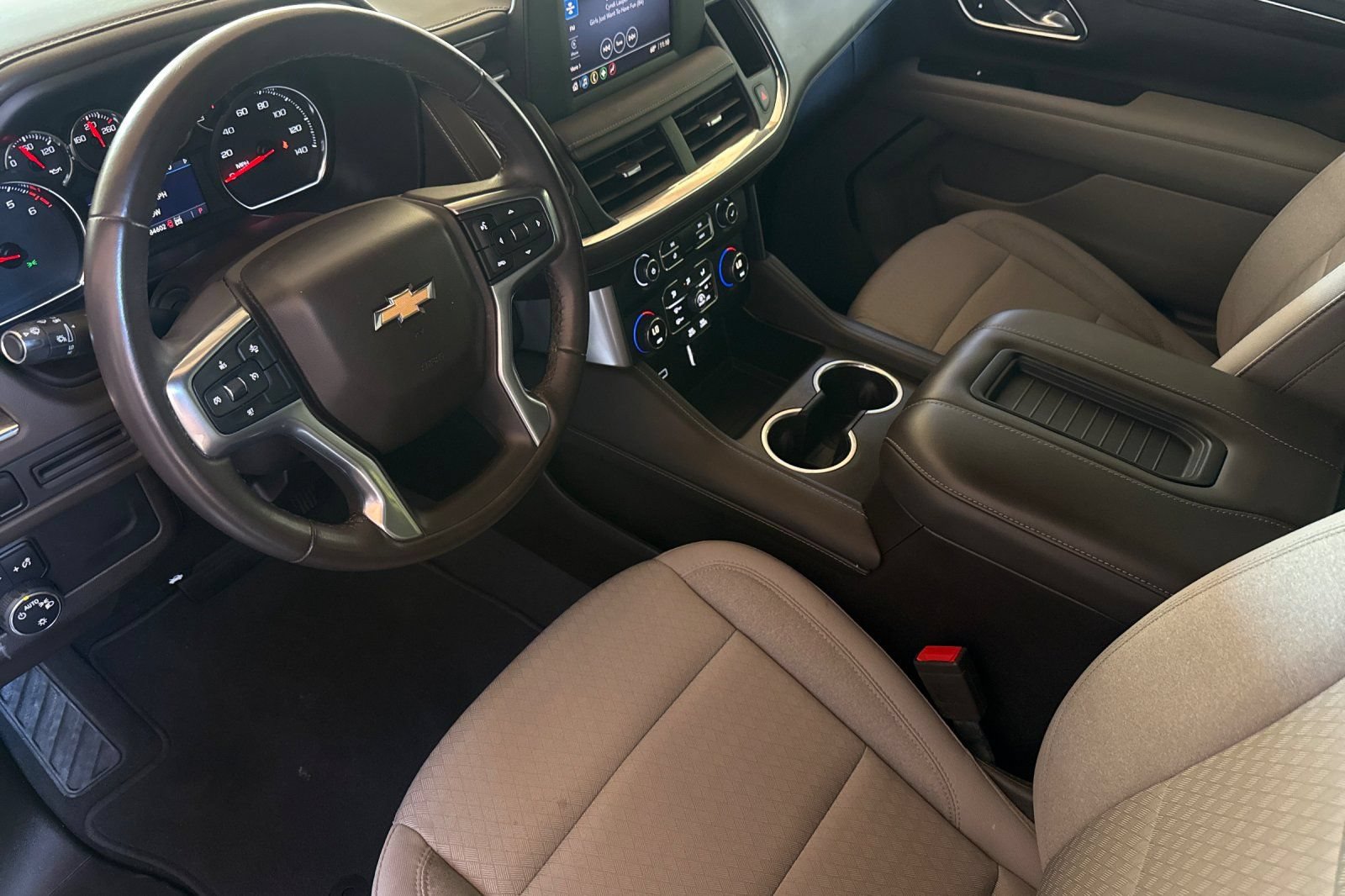 Used 2023 Chevrolet Tahoe LS AWD/4WD image 10