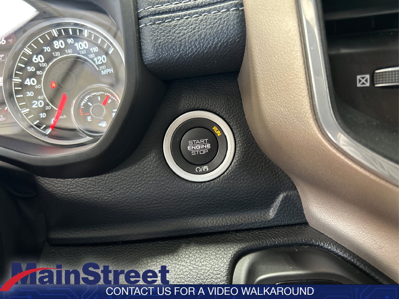 Used 2022 RAM 1500 Laramie AWD/4WD image 27