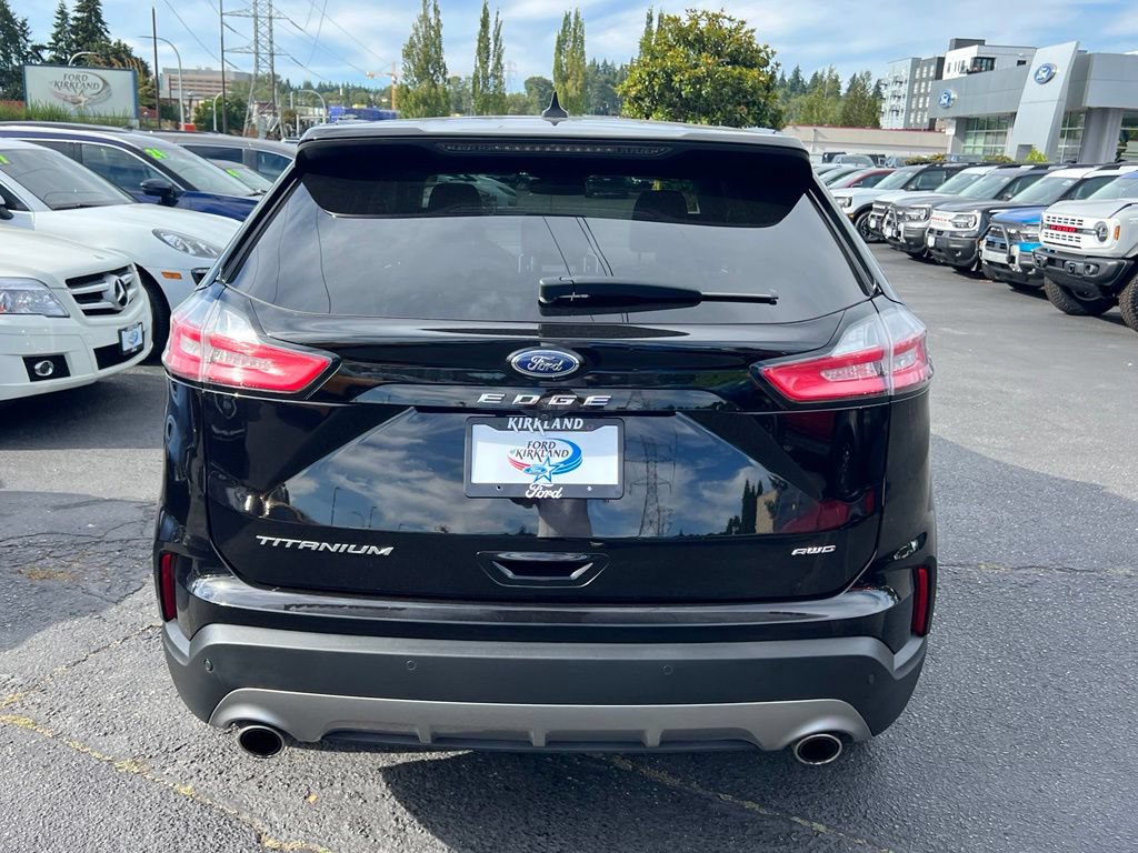 Certified 2023 Ford Edge Titanium AWD/4WD image 8