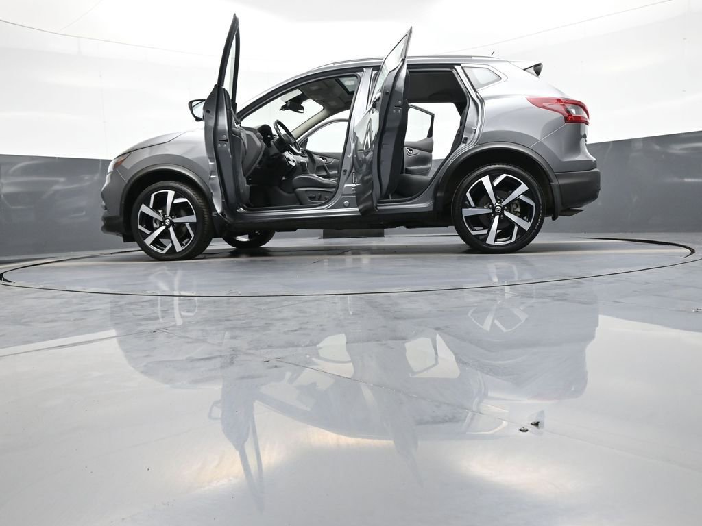 Used 2021 Nissan Rogue Sport SL w/ Premium Package AWD/4WD image 47