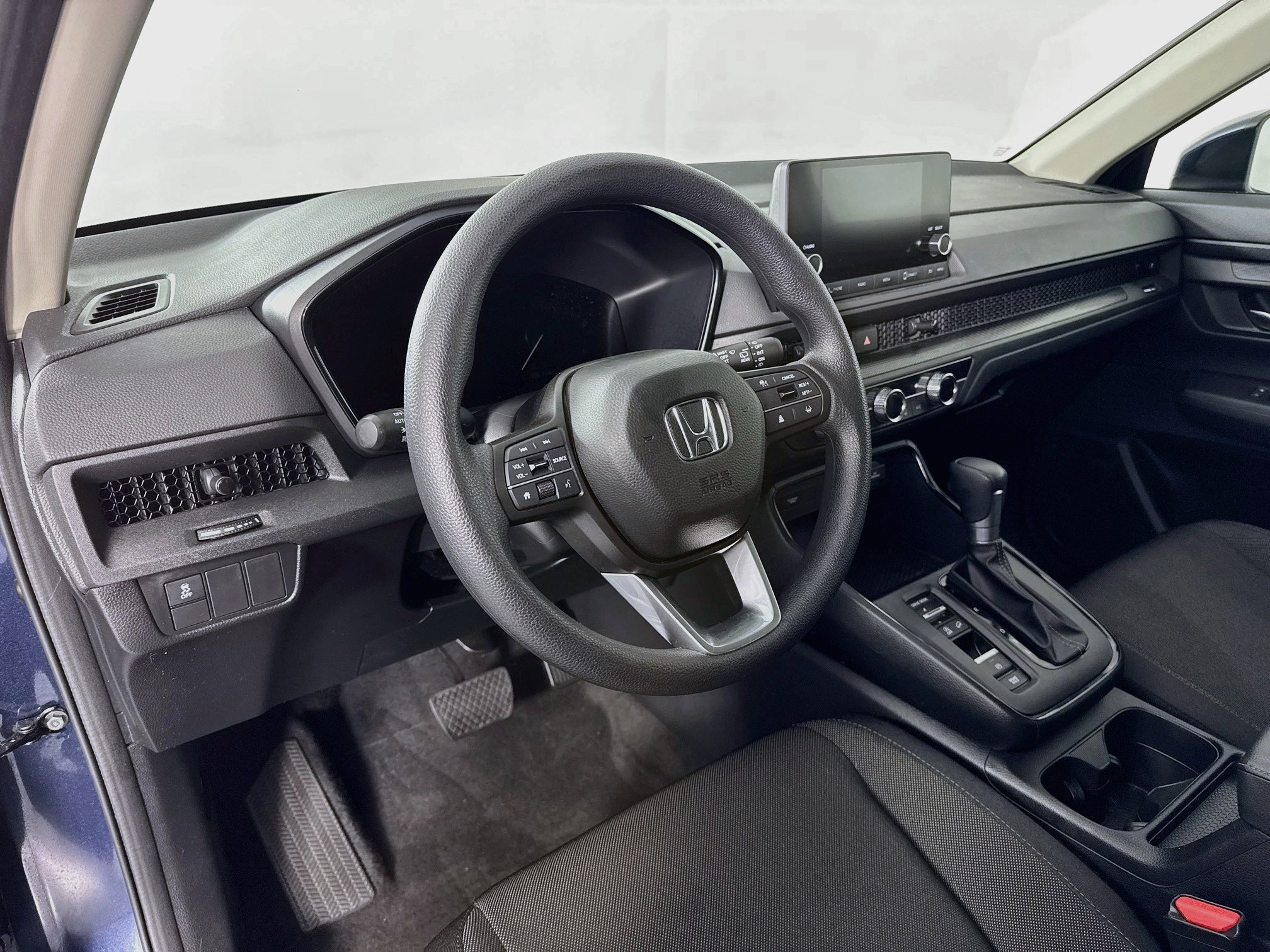 Certified 2025 Honda CR-V LX image 9