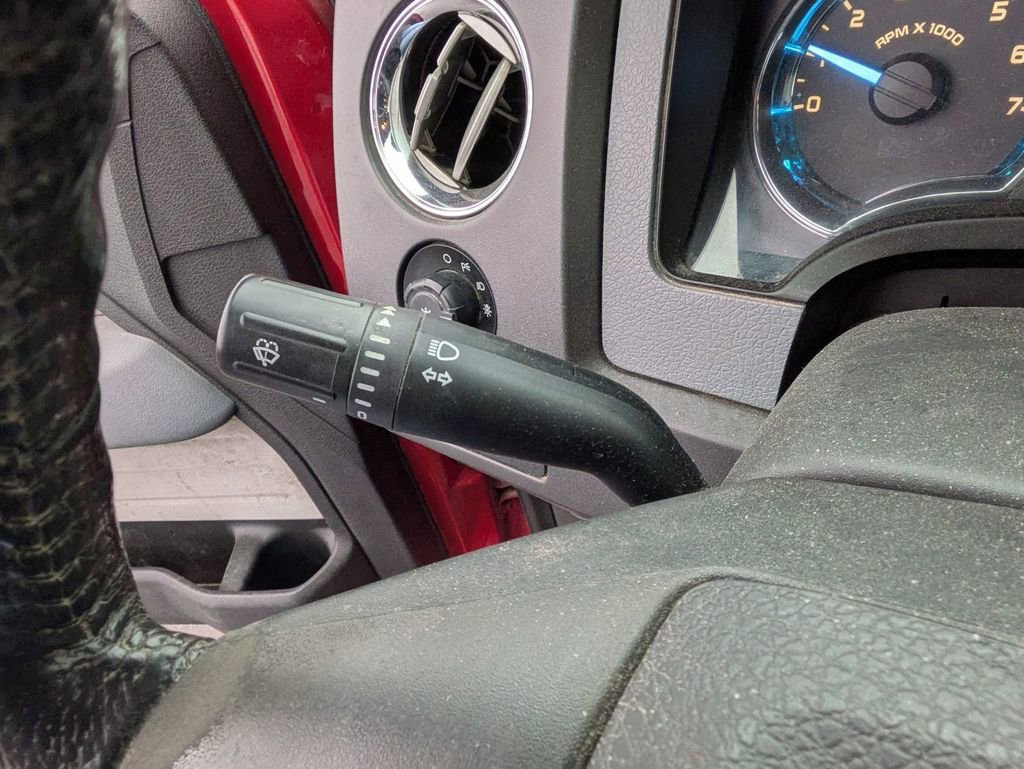 Used 2012 Ford F150 XLT w/ XTR Pkg image 29