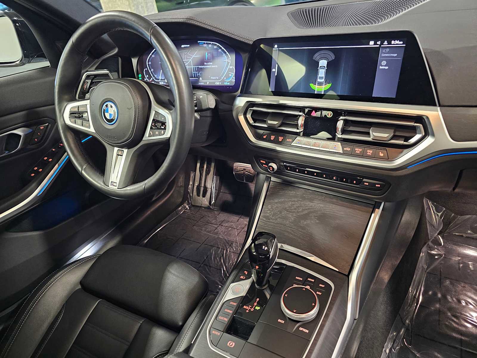 Used 2022 BMW 330e xDrive w/ M Sport Package AWD/4WD image 40