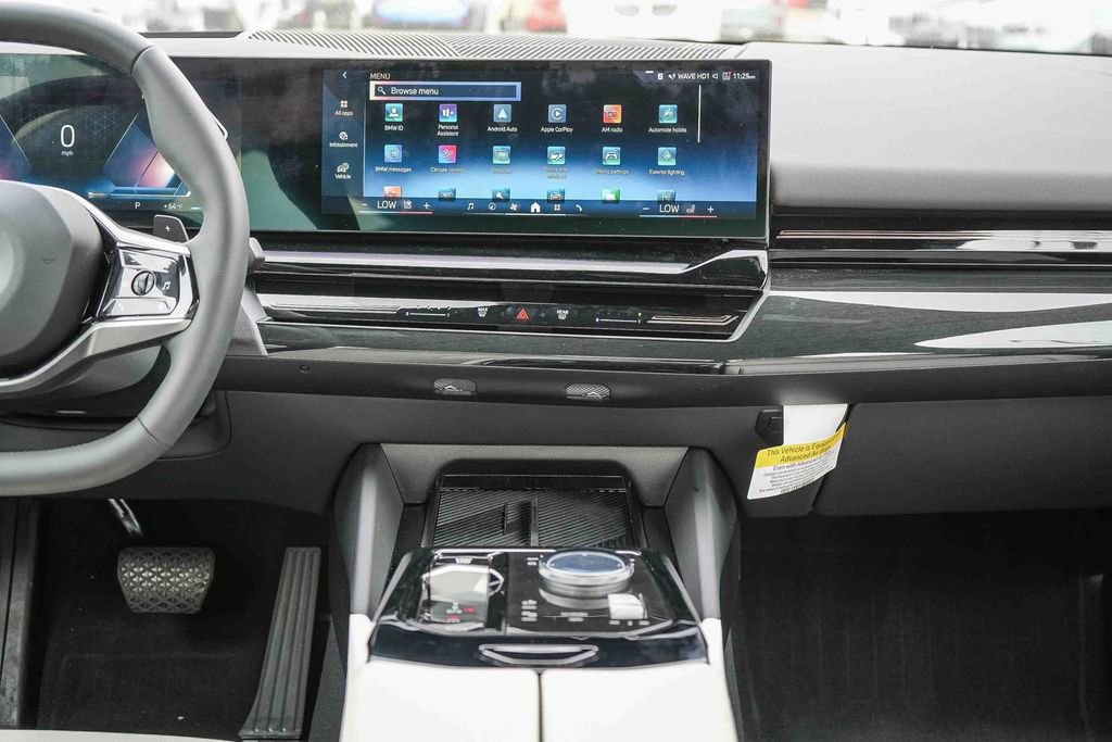 Used 2025 BMW 530i 530i w/ Premium Package image 14