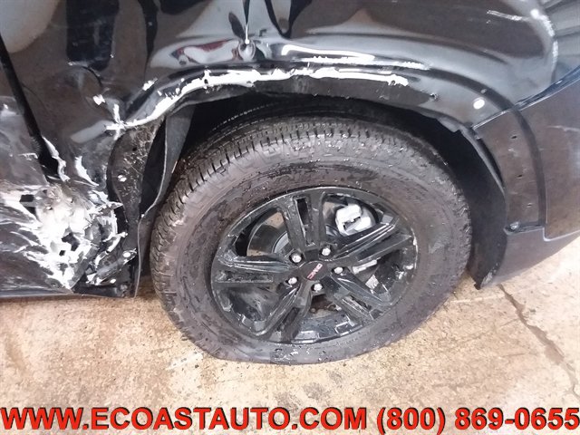 Used 2024 GMC Terrain AT4 AWD/4WD image 21