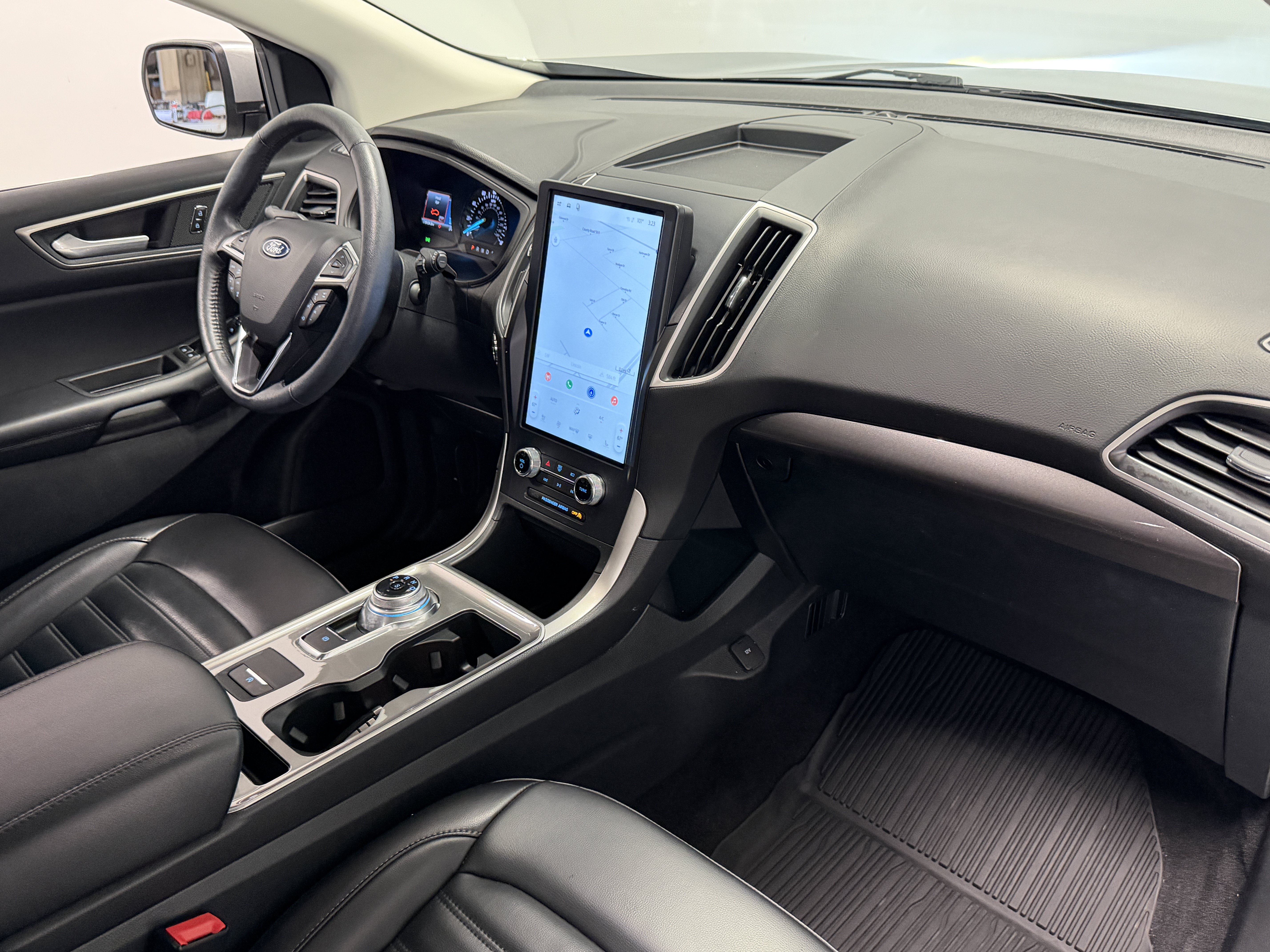 Used 2024 Ford Edge SEL w/ Convenience Package AWD/4WD image 19