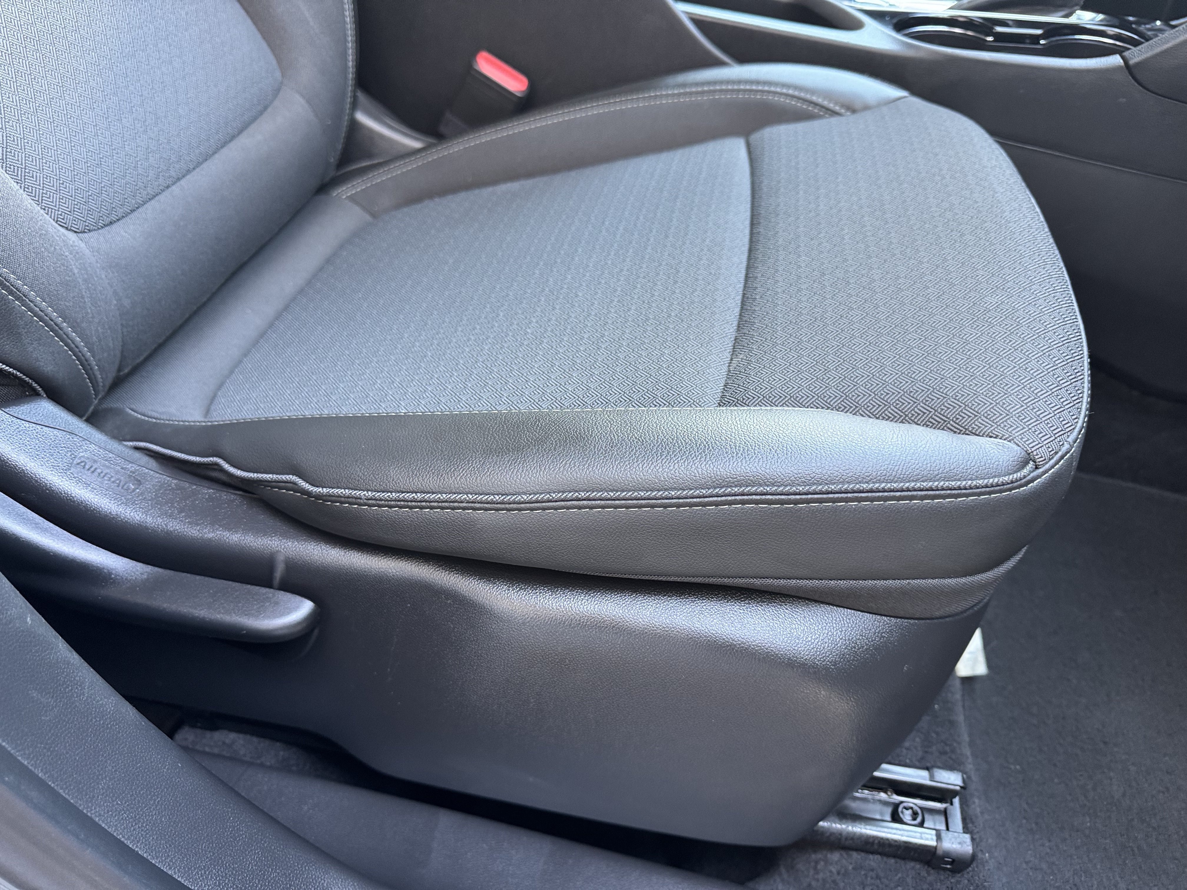 Used 2024 Buick Encore GX Preferred FWD image 23