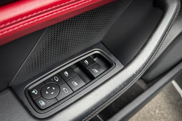 Used 2022 Porsche Taycan 4 Cross Turismo image 46