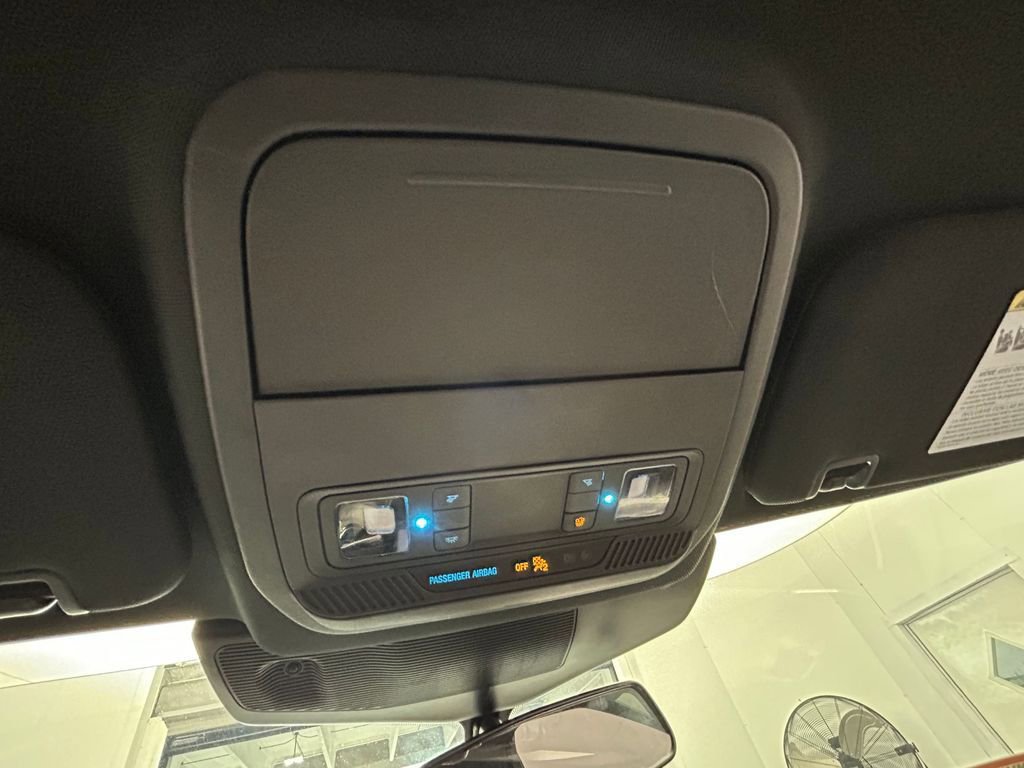 Used 2020 Ford Explorer XLT w/ Equipment Group 202A image 25