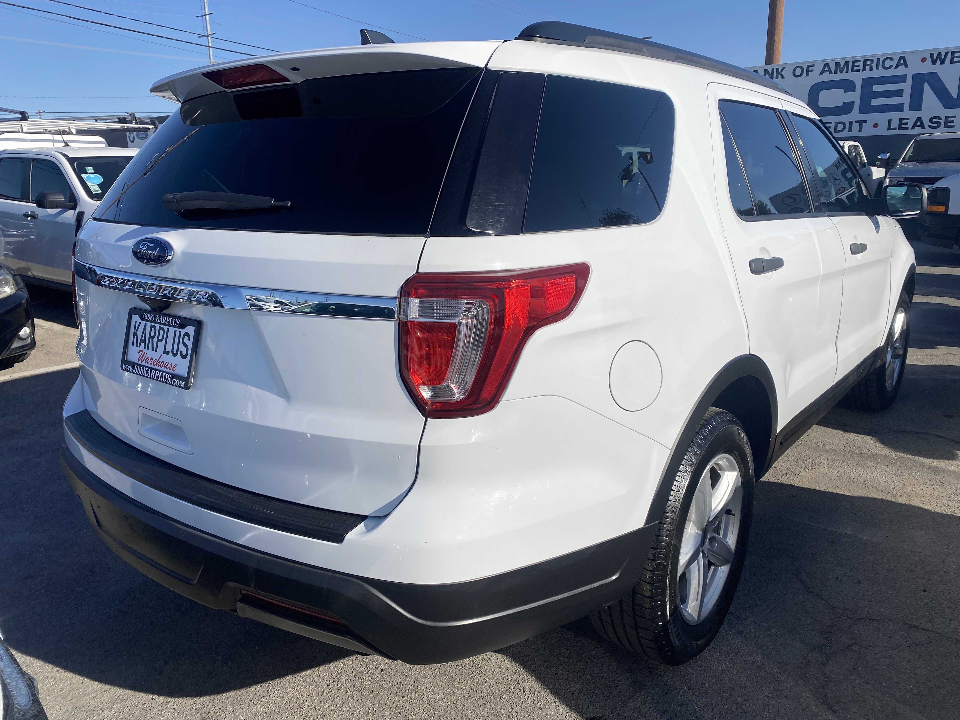 Used 2018 Ford Explorer FWD image 8