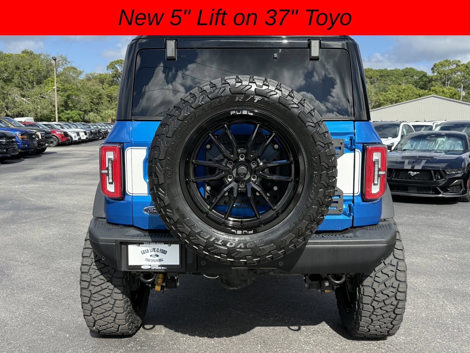 Used 2025 Ford Bronco Badlands AWD/4WD image 6