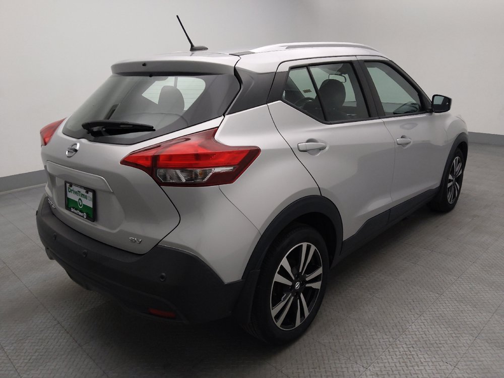 Used 2020 Nissan Kicks SV FWD image 9