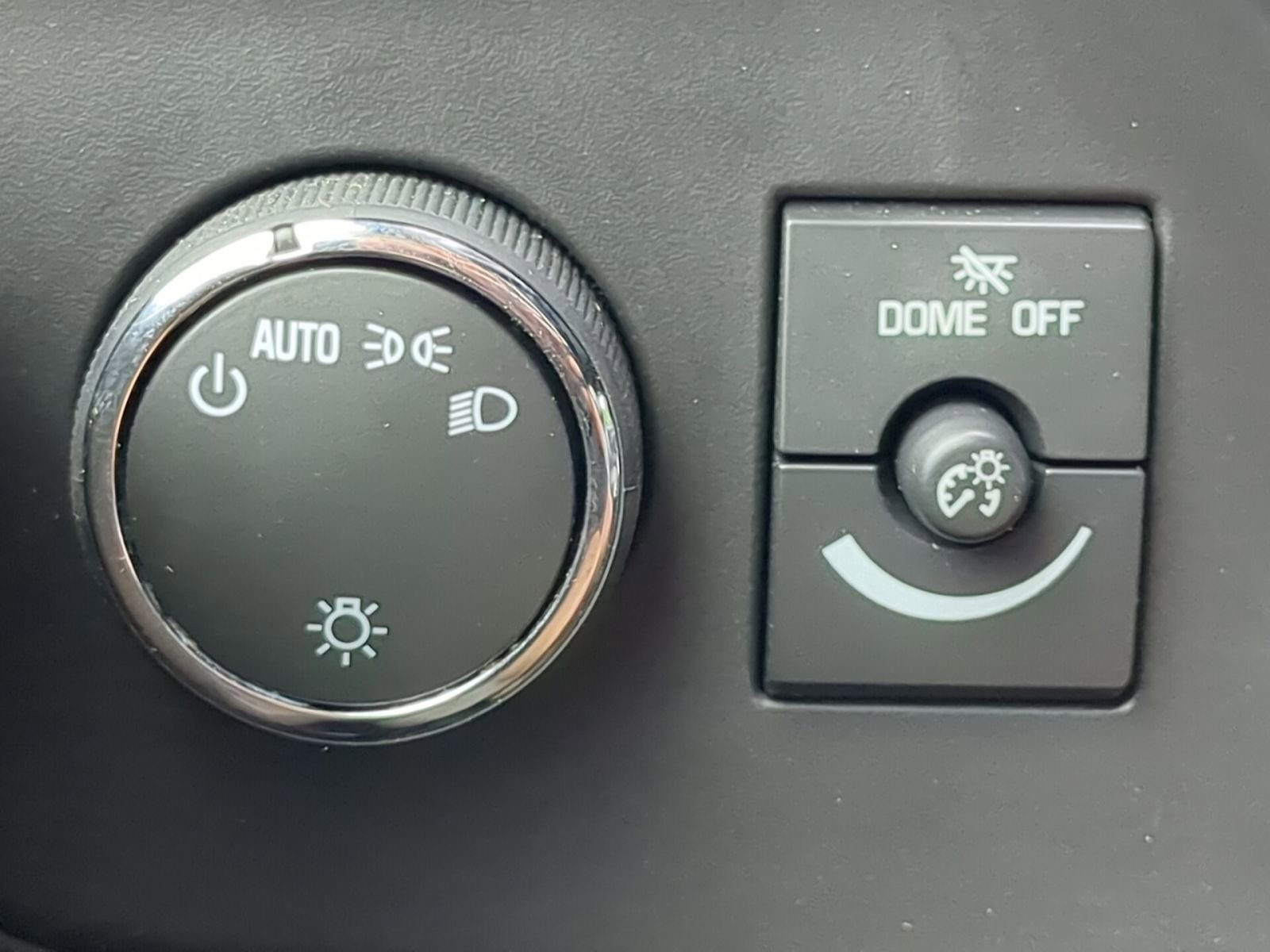 New 2025 GMC Savana 3500 BROWN w/ Power Convenience Package image 15