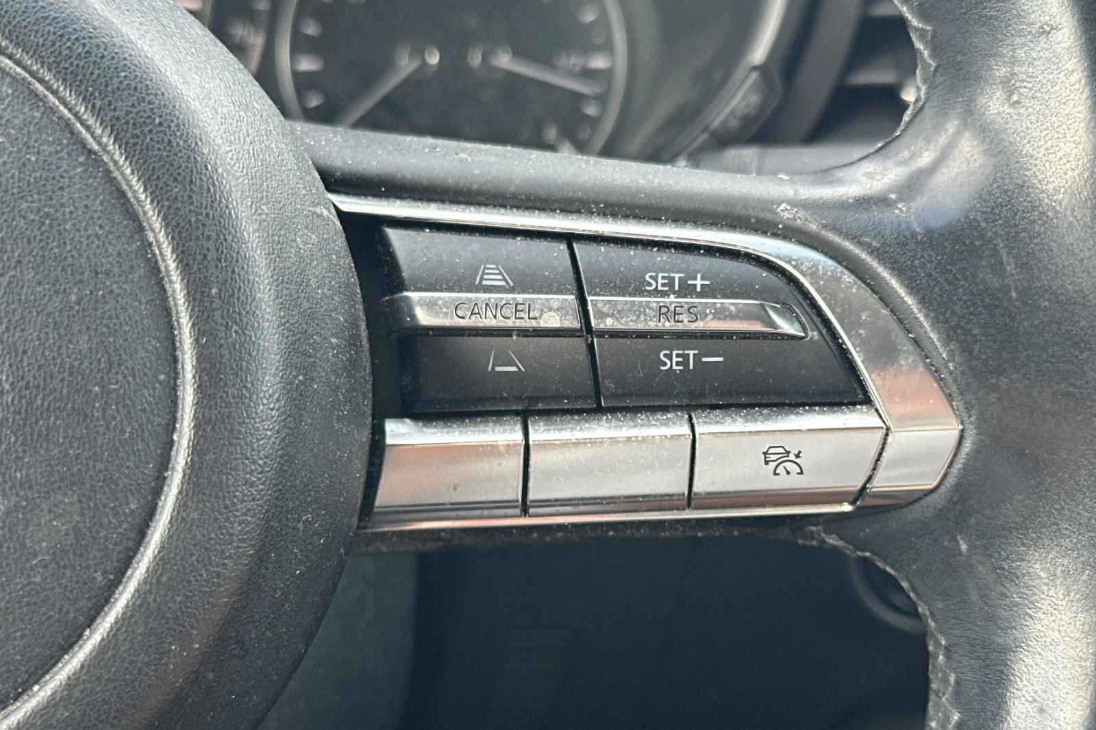 Used 2020 MAZDA MAZDA3 AWD Sedan w/ Preferred Package image 36